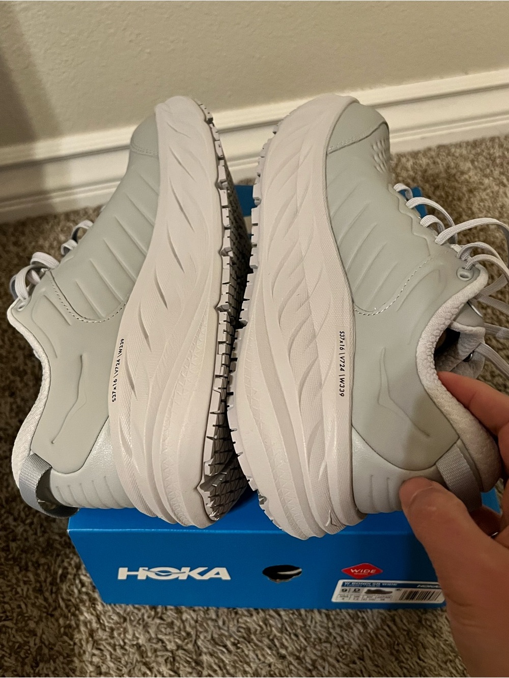 Never used Hoka Bondi SR Wide Light Grey Size 9 D. - Picture 5 of 6
